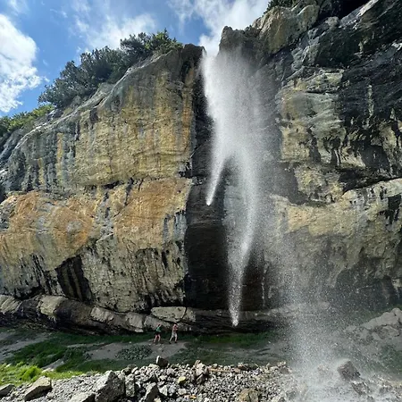 Amazing River And Mountain View Kandersteg