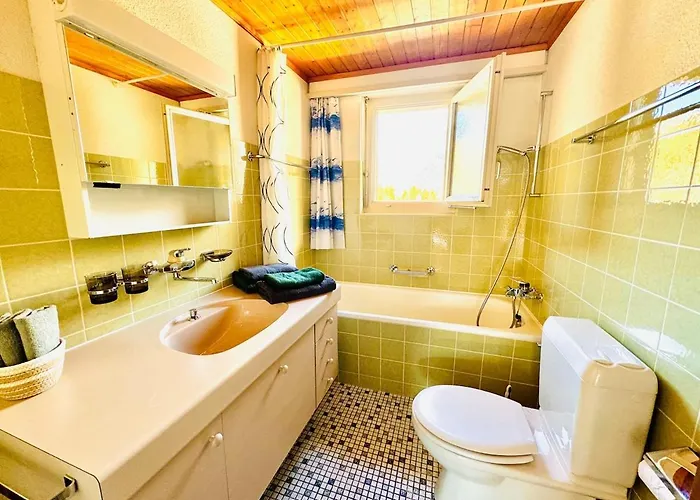 Amazing River And Mountain View شقة كاندرستغ